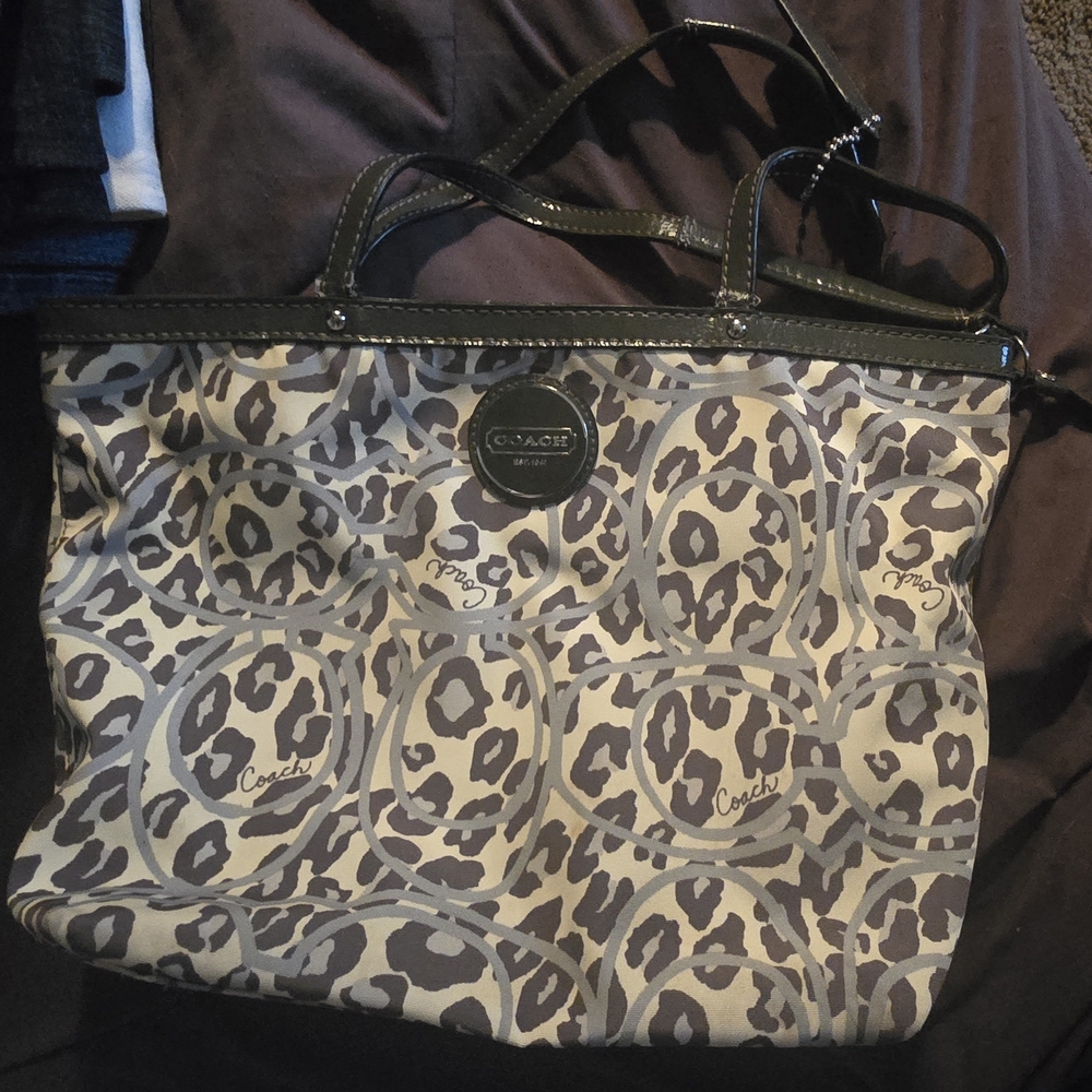 Coach Leopard Print Tote Bag And Wallet Set - Black and Gray